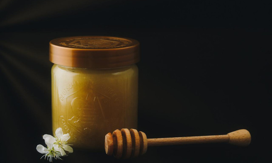 PRAVI SE ZA 5 MINUTA, A PODIŽE ORGANIZAM Ruski eliksir koji svi traže ove sezone!