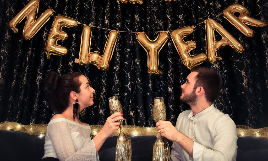 NAJBOLJA ŽURKA - 5 MALIH GESTOVA KOJI GOSTIMA ZNAČE NAJVIŠE Sitnice zbog kojih će se kod vas osećati kao kod kuće!