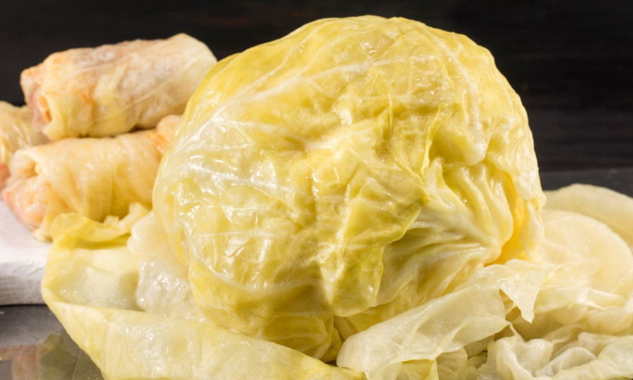 /data/images/2023-03-24/38007_glavica-kiselog-kupusa_kf.jpg KISELI KUPUS: KO NE SME DA GA JEDE? Iako je pun vitamina C i jača imunitet, u ovim slučajevima može biti opasan!