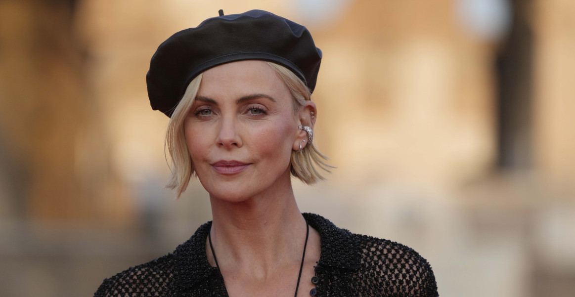 MAJKA JE PRED NJOM UBILA OCA Šarliz Teron prvi put otvoreno o noći koja joj je promenila život