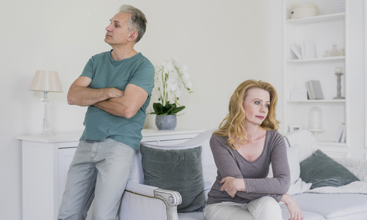 KAKO UKLONITI NEPRIJATAN MIRIS DUVANA IZ KUĆE Evo šta možete da uradite!