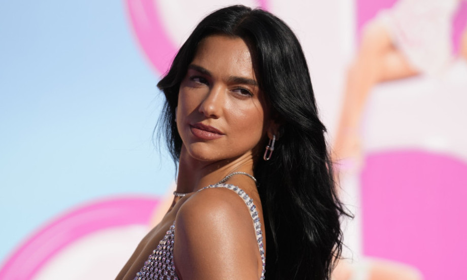 DUA LIPA UŠLA U SVET KOZMETIKE Nova skincare linija u saradnji sa stručnjakom osvaja beauty scenu!