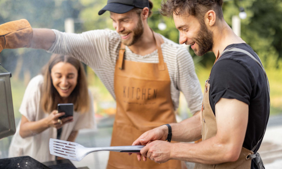 MESO KOJE POKVARI ROŠTILJ Ove komade nikako ne stavljajte na vatru ako ne želite katastrofu