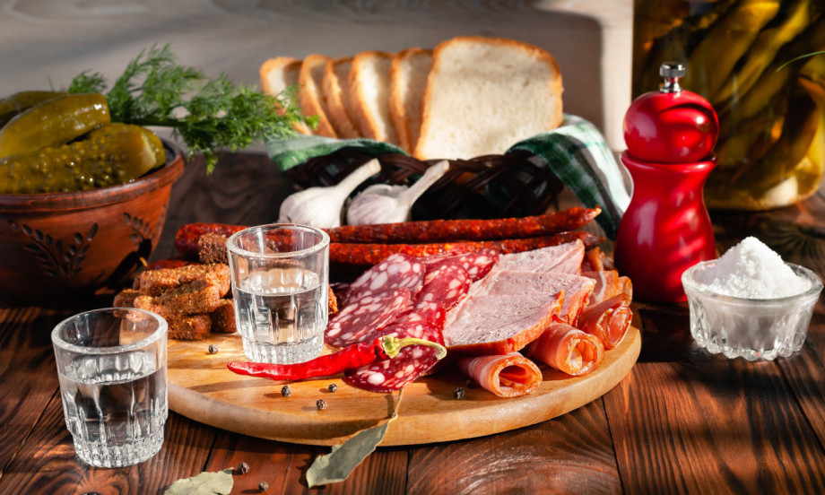 TIHI UBICA NA TANJIRU Evo koje meso šteti vašem srcu