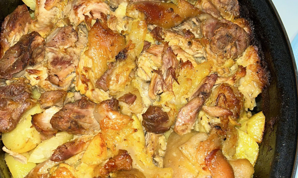 JELKINE BUTKICE ZAPEČENE SA KROMPIROM Nema dalje, to je to,  savršen nedeljni ručak!