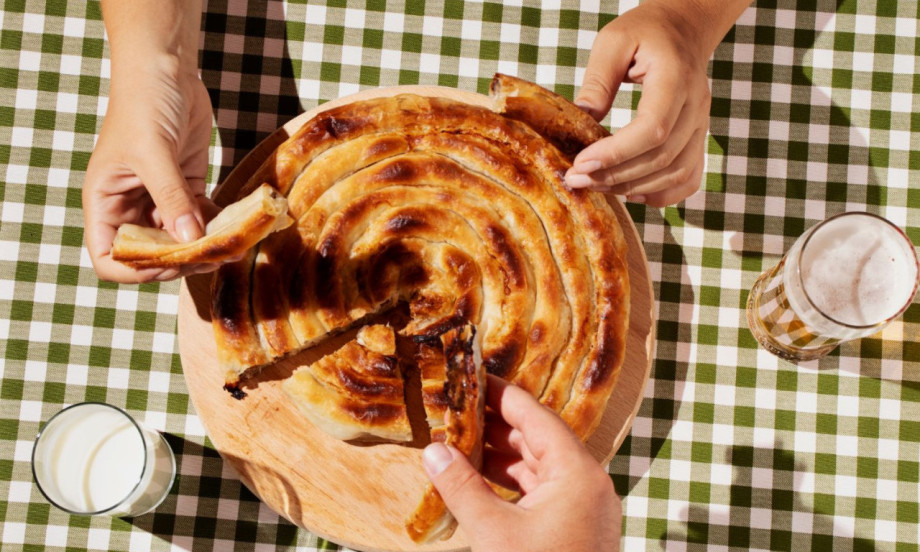 ZNAMO TAJNU SAVRŠENOG PRELIVA ZA PITE Koriste ga pekari za sočnost i mekoću
