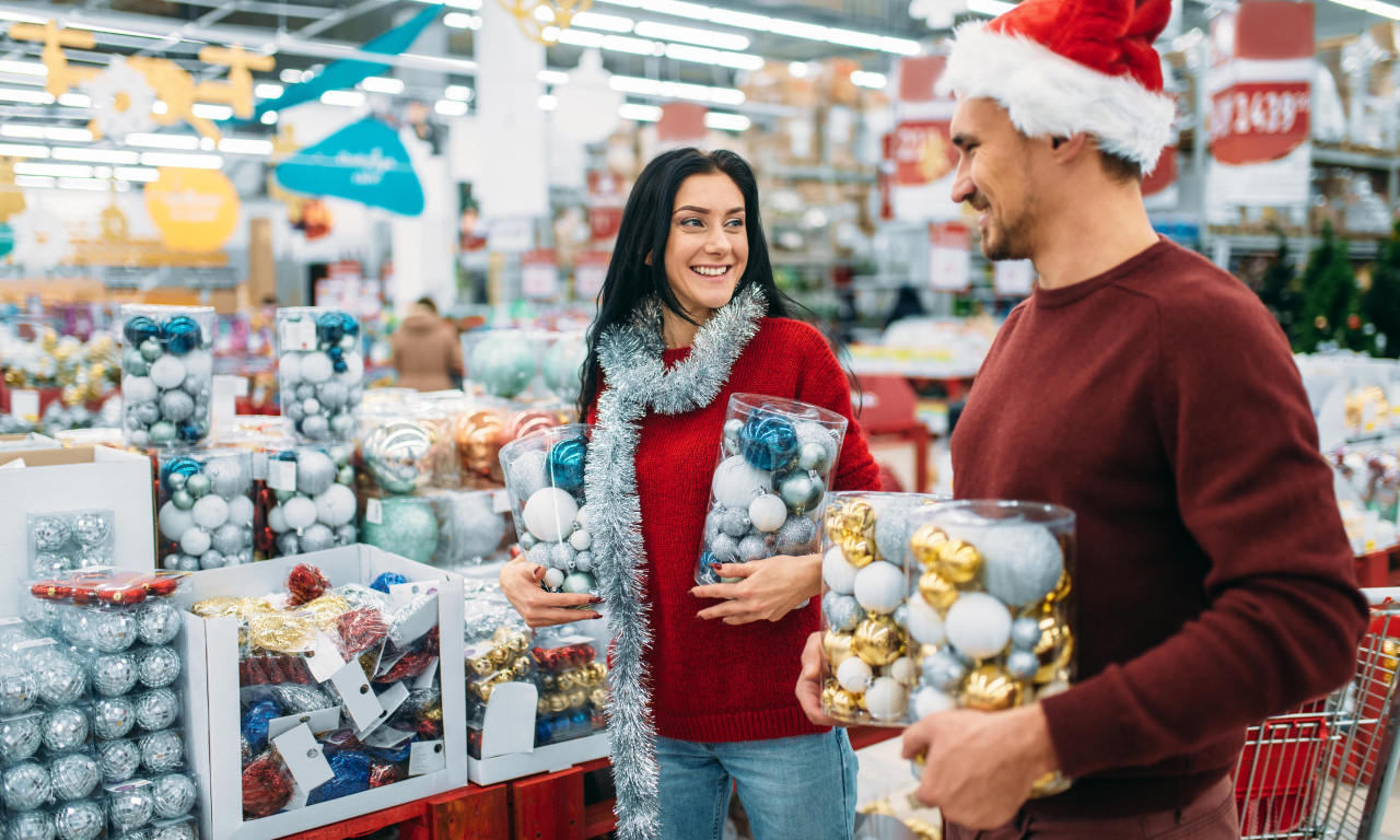 KAKO DA VAŠ DOM ZABLISTA ZA PRAZNIKE Dekoracije koje su u trendu ove godine!