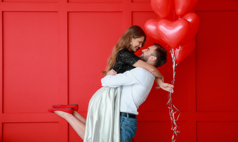 AKO NE ZNATE ŠTA DA KUPITE ZA DAN ZALJUBLJENIH, OVAJ VODIČ REŠAVA SVE I ne možete da pogrešite!