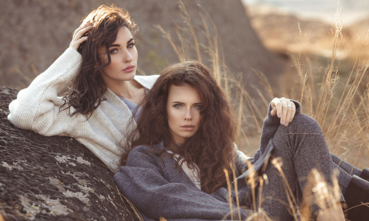 MUST-HAVE KOMAD Kako uklopiti pleteni prsluk u svakodnevnu garderobu!