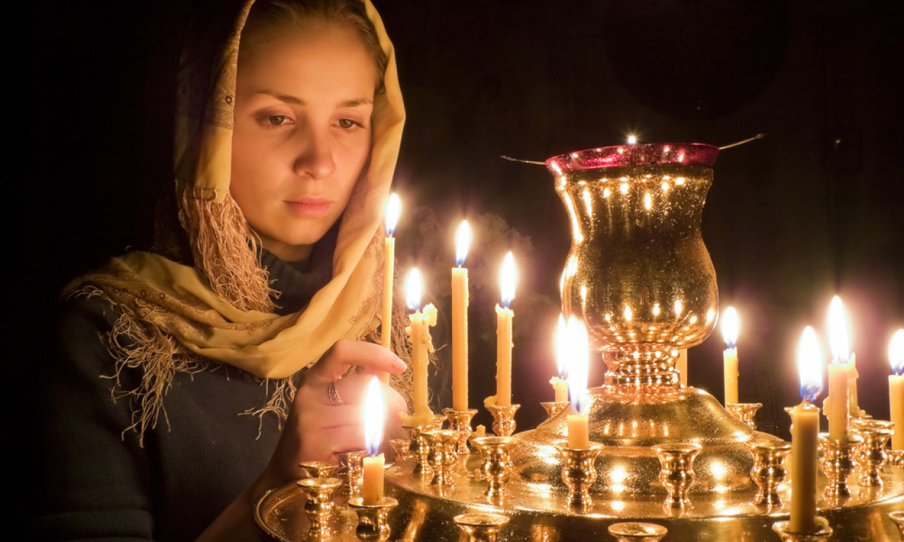 NAJJAČA MOLITVA ZA SREĆAN BRAK Tri molitve koje čuvaju porodicu i vraćaju ljubav i kada mislite da je kraj