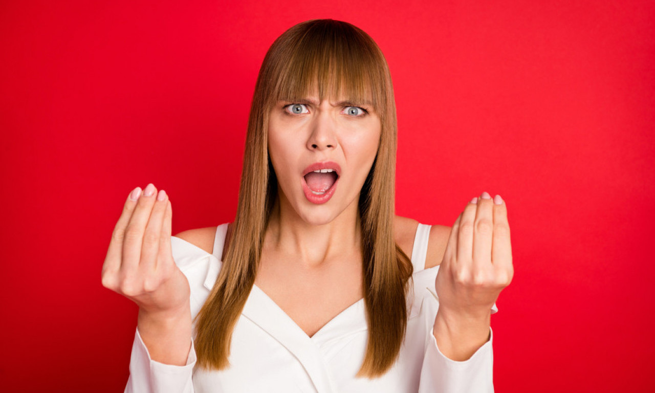 KAKO DA PREPOZNATE KADA NEKO NE GOVORI ISTINU Mali verbalni signali koji odaju lažljivca