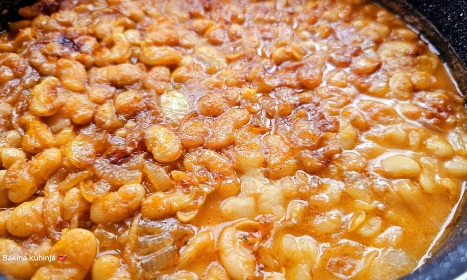 /data/images/2025-03-18/130807_20250317-130230_kf.jpg PREBRANAC KAO IZ STARINSKIH DANA Savršen izbor za posne slave i porodična okupljanja