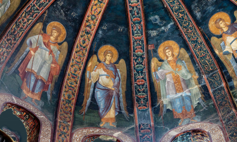 ŽENE SE POSEBNO MOLE SVETOM ARHANGELU GAVRILU Veruje se da donosi najlepše vesti i dar sa neba!