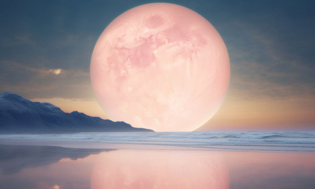 NAJMOĆNIJI PUN MESEC OVE ZIME STIŽE U FEBRUARU Svaki znak dobija poruku koja može sve da promeni!