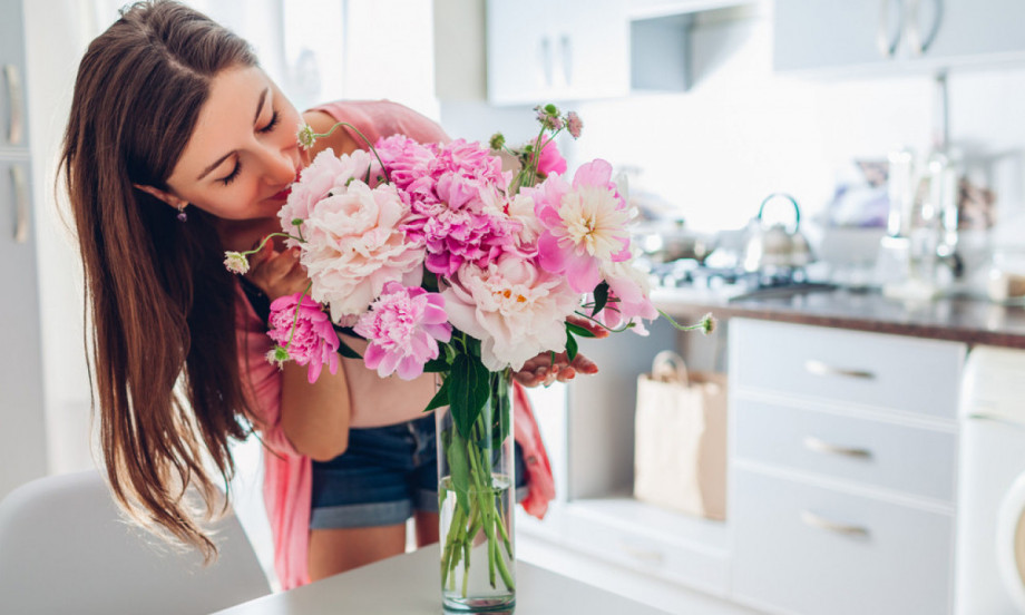 KOLIKO DUGO CVETOVI MOGU DA STOJE U VAZI? Saveti i verovanja koja će vam olakšati brigu