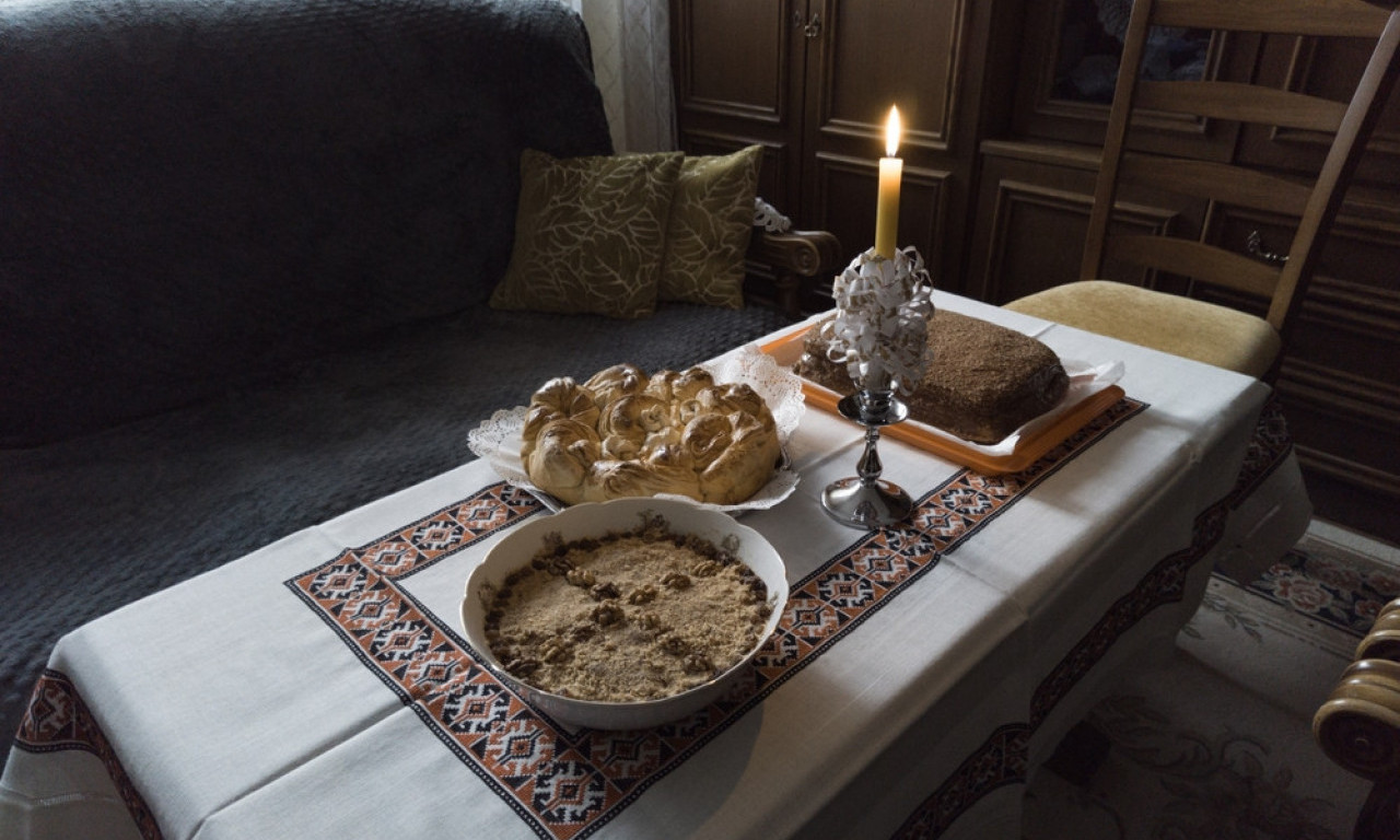 SUTRA UJUTRU IZGOVORITE OVE REČI I DESIĆE SE ČUDO Evo šta kažu narodna verovanja na Svetog Luku!