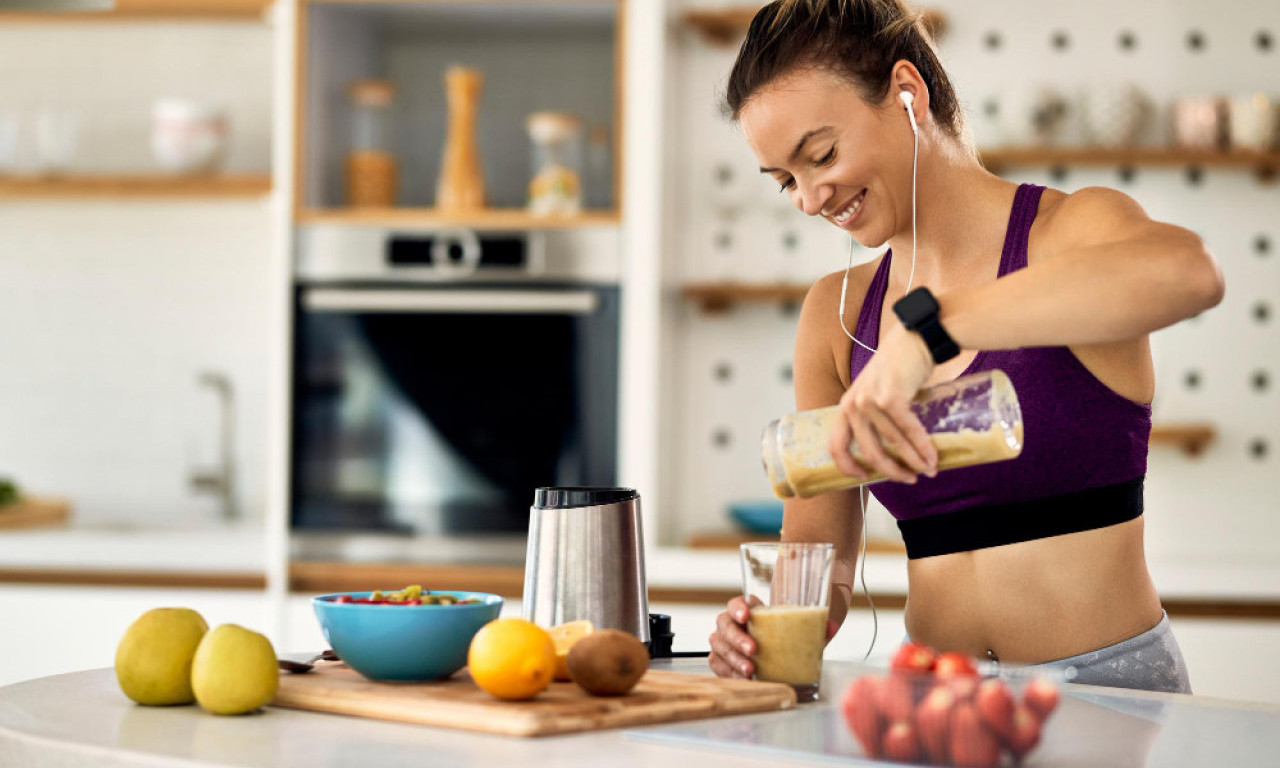 DA LI JE BEZBEDNO UZIMATI PROTEINSKI PRAH SVAKOG DANA Stručnjaci objašnjavaju rizike i prednosti!