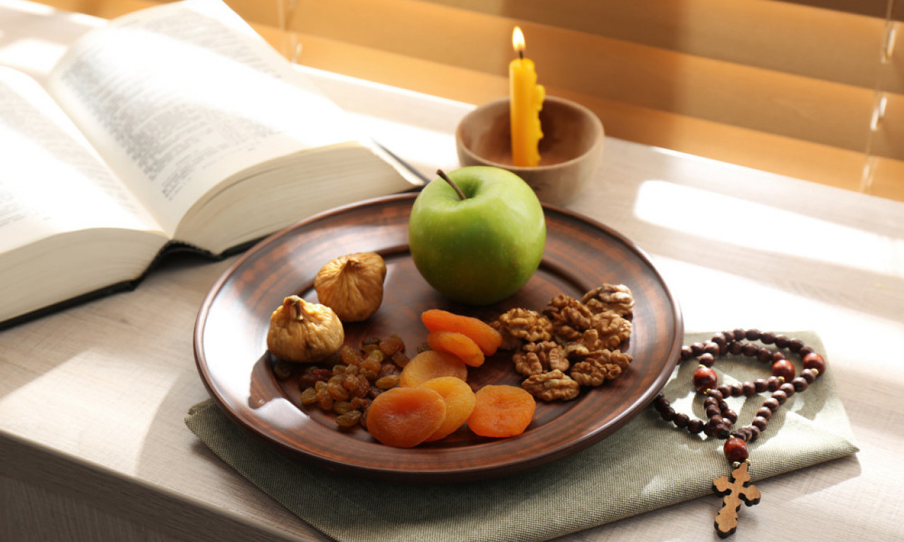 POST I ZDRAVLJE Da li je post zaista dobar za telo i dušu?