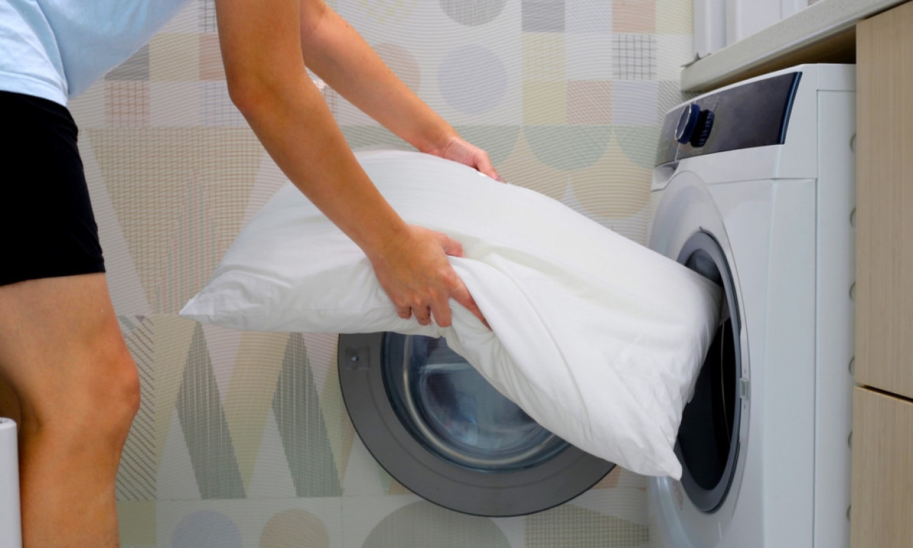 JASTUČNICE ĆE PONOVO BITI BELE Potreban vam je samo jedan jeftin sastojak, evo koji