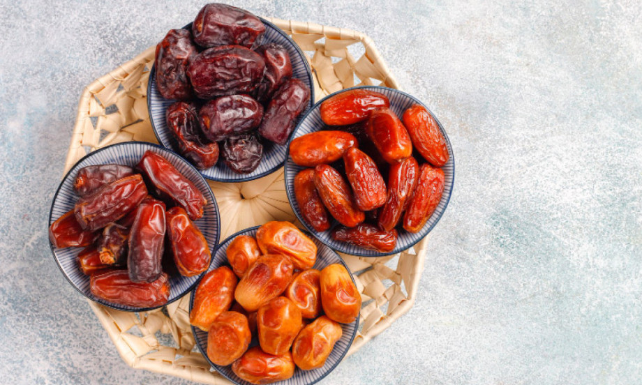 /data/images/2025-08-29/156290_64532_kf.jpg URME – SLATKO VOĆE KOJE ČINI ČUDA ZA ZDRAVLJE: Evo šta se dešava kada ih jedete svaki dan