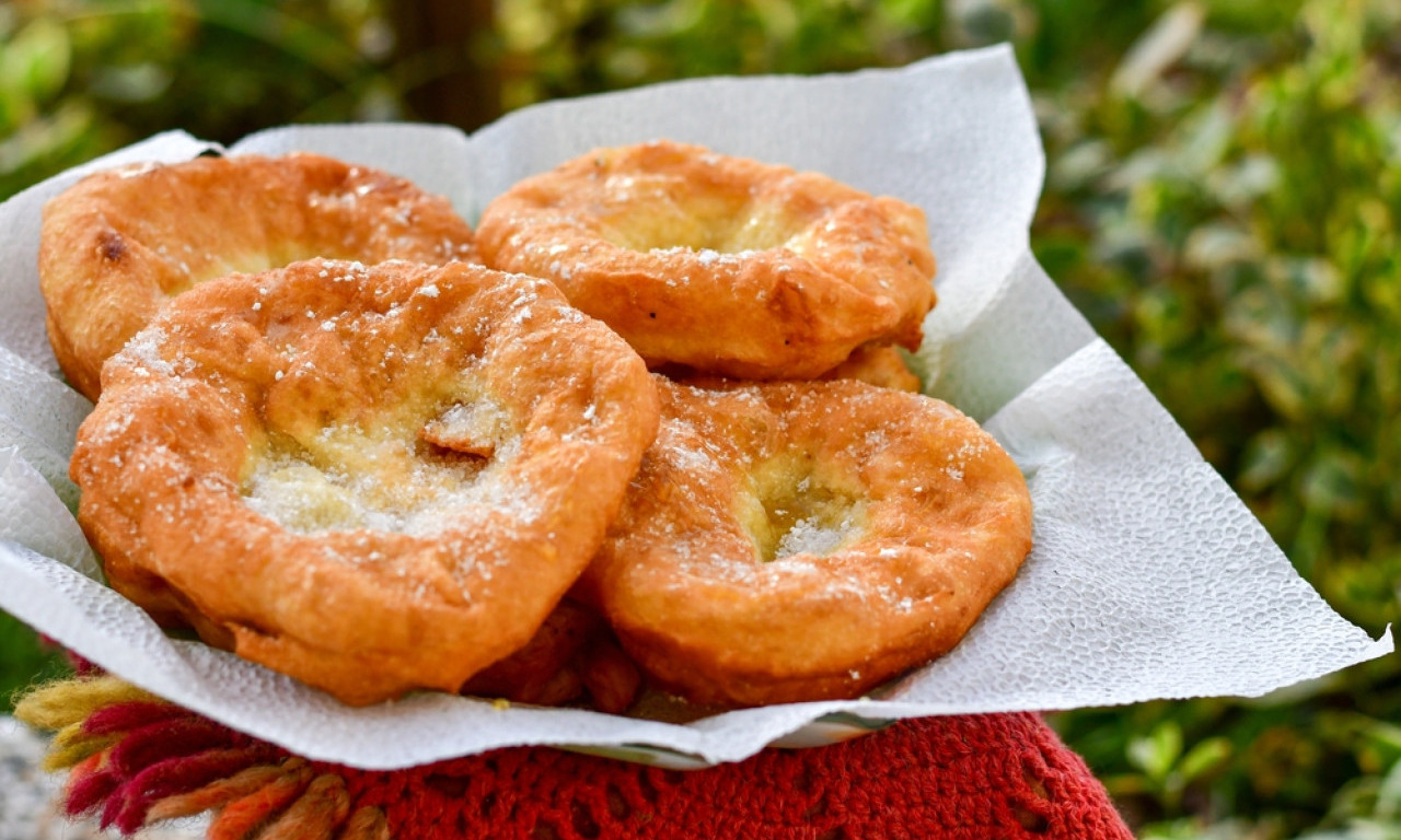 HRSKAVE SPOLJA, MEKANE IZNUTRA Posne mekike na vodi koje uspevaju iz prve