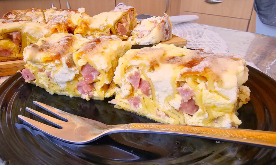 PUNJENE PRELIVENE PALAČINKE SA SIROM I PAVLAKOM Ovo mora da se proba!