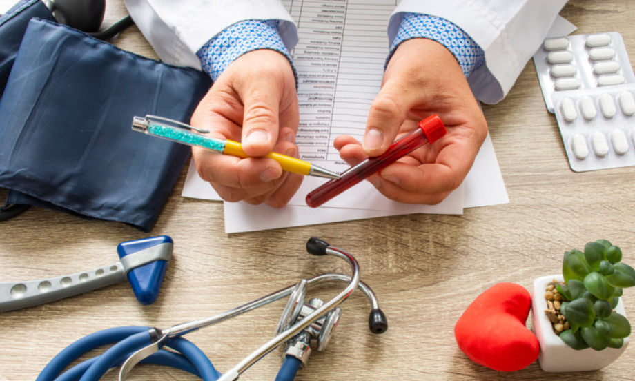 BOMBA ZA KRVNU SLIKU Samo 3 kašike dnevno ove mešavine pomažu kod anemije i vraćaju energiju!