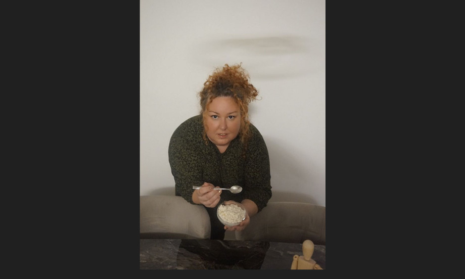 /data/images/2025-10-30/166603_anica-kikiriki-salata_kf.jpg KAKO JE ANICA NAPRAVILA KIKIRIKI NAMAZ Jedan recept u više varijanti koji svi obožavaju (FOTO)