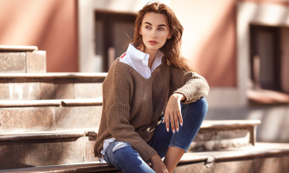 10 NAJVEĆIH TRENDOVA FARMERKI ZA JESEN/ZIMU 2025: Novi model uskih nogavica se vratio, a braon džins osvaja modne piste