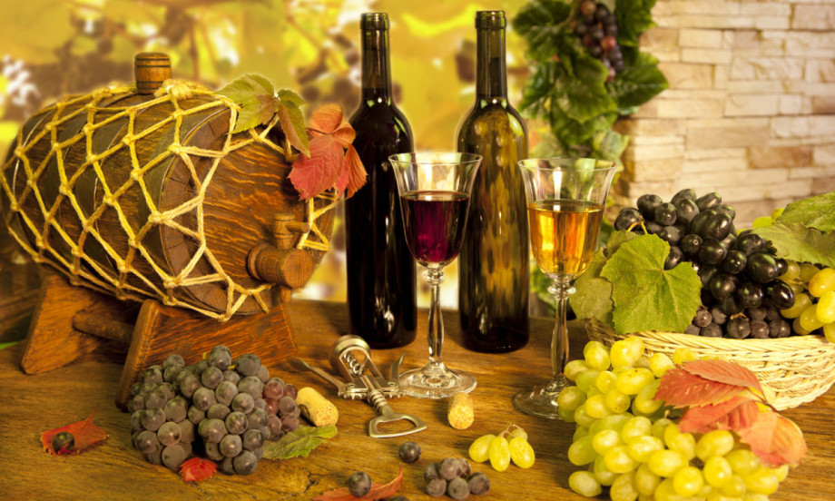 DOMAĆI NAPICI ZA MITROVDAN Kako da vaša trpeza bude osvežavajuća i domaćinska!