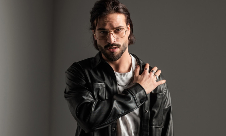 STVARI KOJE MUŠKARCI TREBA DA PRESTANU DA NOSE Moda po ženskom sudu - muškarci ne volite UGG a žene ovo