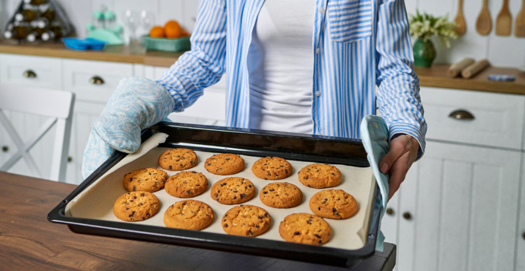 KAKO DA MASNE PLEHOVE OPERETE DA BUDU KAO NOVI Jednostavan trik koji zaista deluje