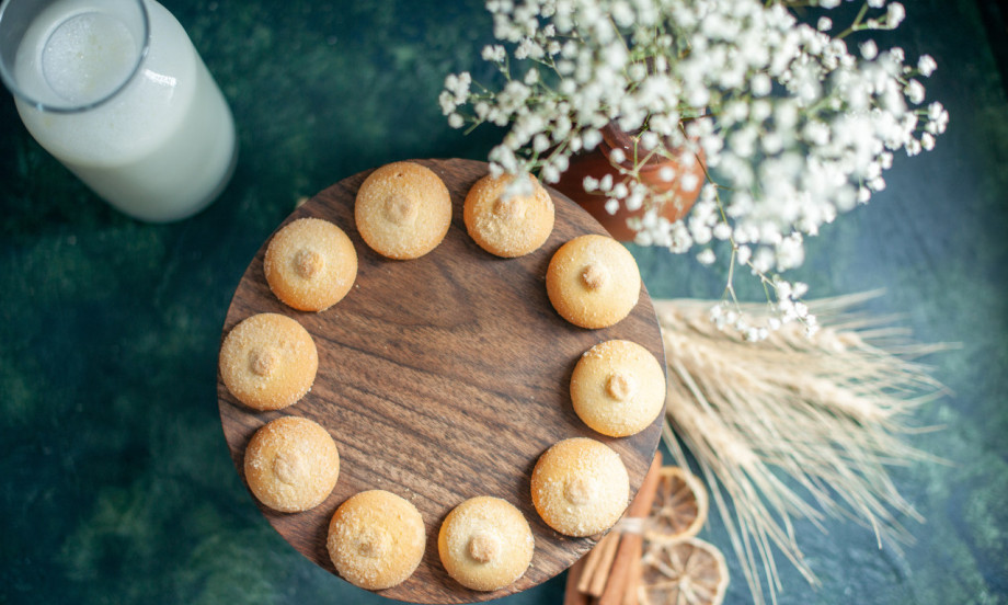 EVO KAKO DA NAPRAVITE DOMAĆE GURABIJE NA STARINSKI NAČIN Miris koji vraća uspomene!