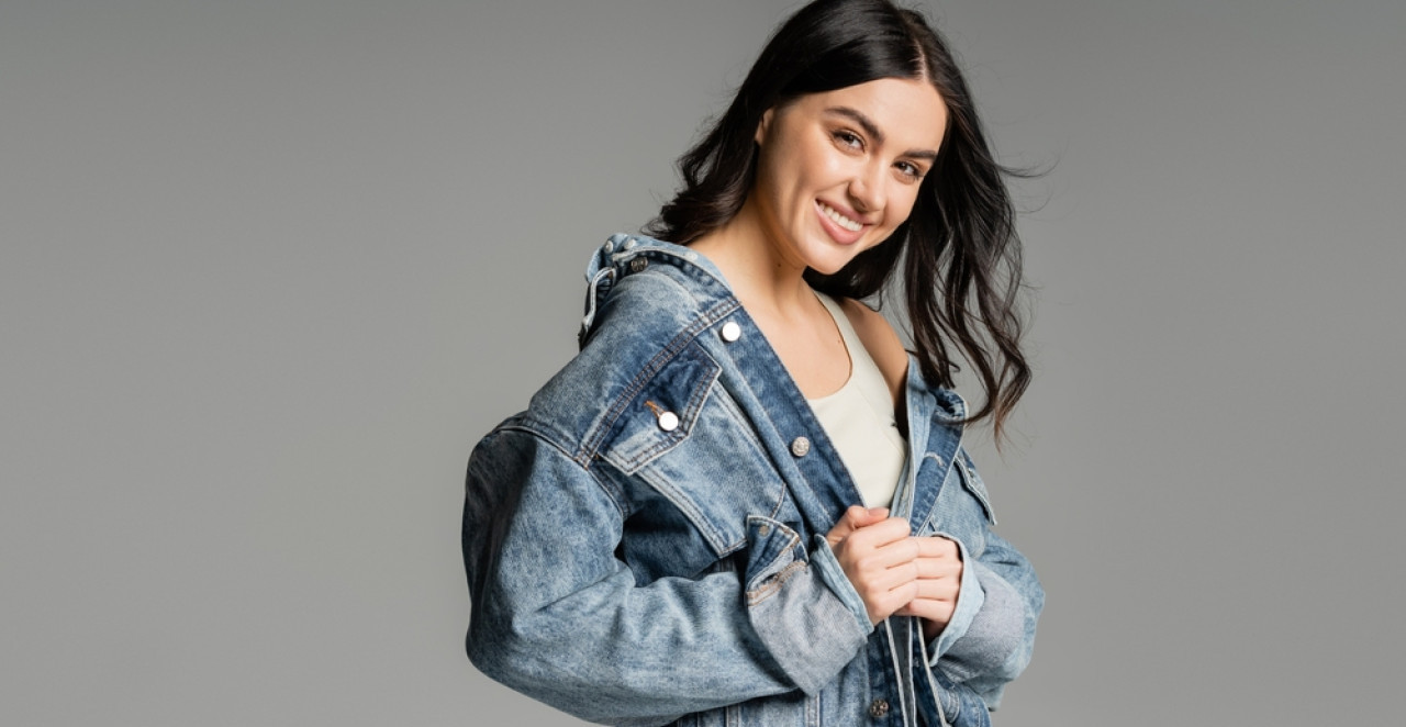 AKO ISPROBATE JEDAN TREND FARMERKI OVE ZIME Neka to budu modeli sa ovim porubom