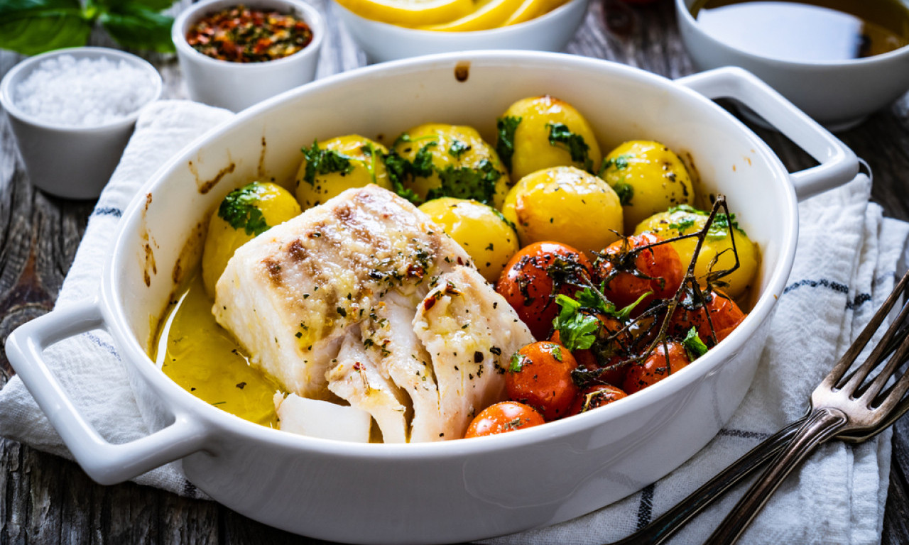 EVO KOJE RIBLJE SPECIJALITETE DA POSLUŽITE NA SLAVI Praktičan vodič za Svetog Nikolu!