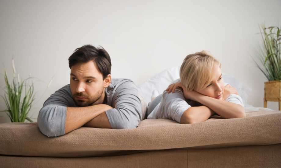 OVO PONAŠANJE PRED SPAVANJE OTKRIVA ISTINU Muškarac koji ovako završava dan često nije srećan u braku