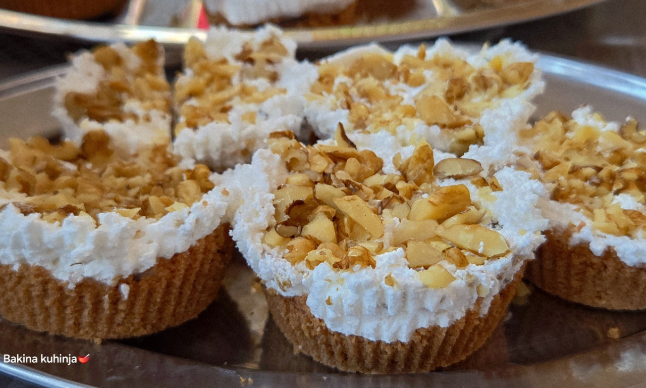 SAMO UBACITE U BLENDER! Bez rerne i mučenja: Desert koji me je spasio kad su stigli gosti!