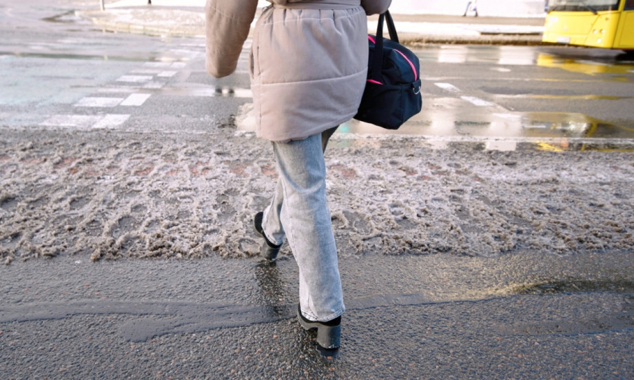 STARI TRIK RUSKIH VOJNIKA ZA TOPLA STOPALA Metoda koja greje noge i poboljšava cirkulaciju čak i na velikom minusu!