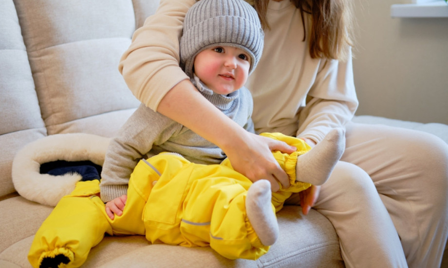 KAKO IZABRATI NAJBOLJI SKAFANDER ZA DECU? Ove oznake garantuju da dete ostaje suvo i toplo