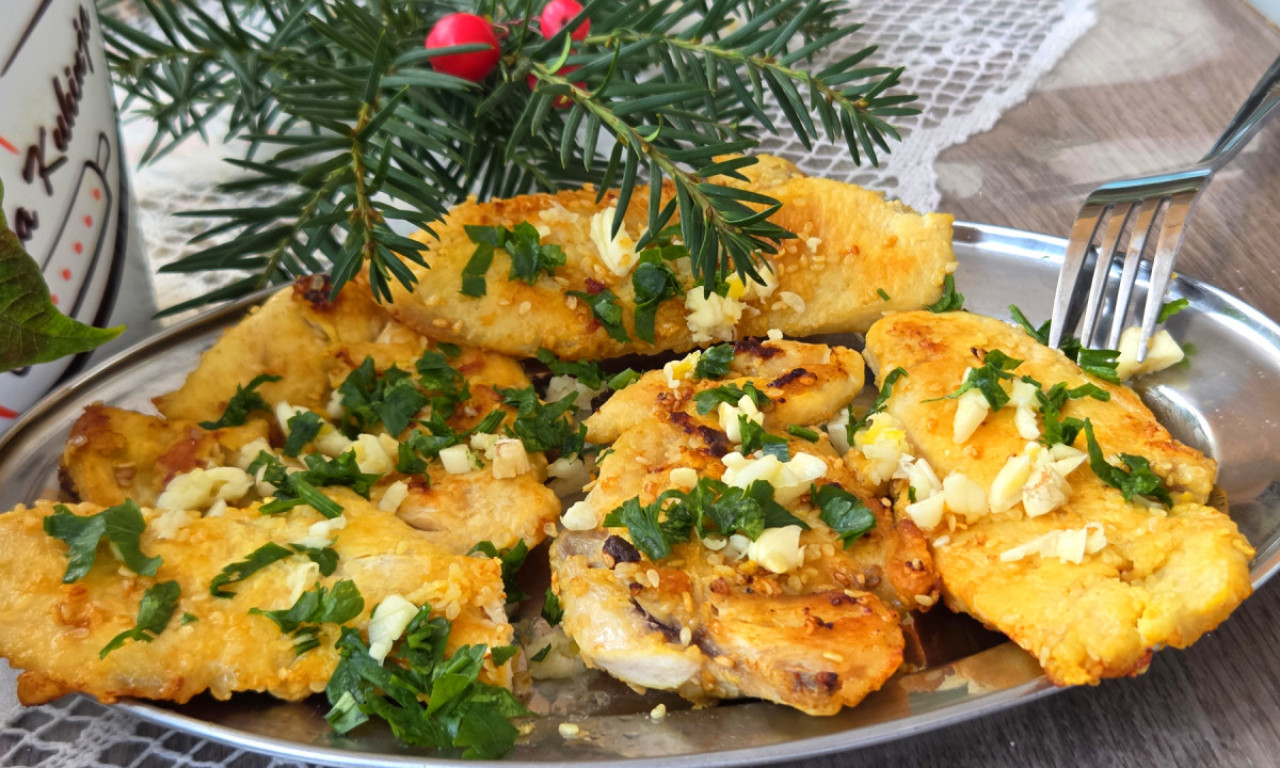 SAVRŠENE MEKANE ŠNICLE SA SUSAMOM I BELIM LUKOM Ovo nema dalje, motaj kablove!