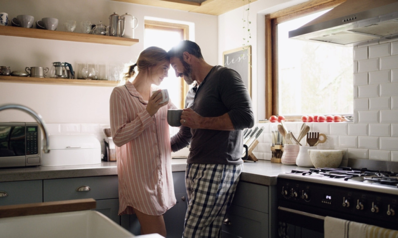 KAKO ZAPOČNEŠ JUTRO, TAKAV TI JE I DAN Nauka potvrdila - muškarci su uspešniji ako dan počnu ovako!