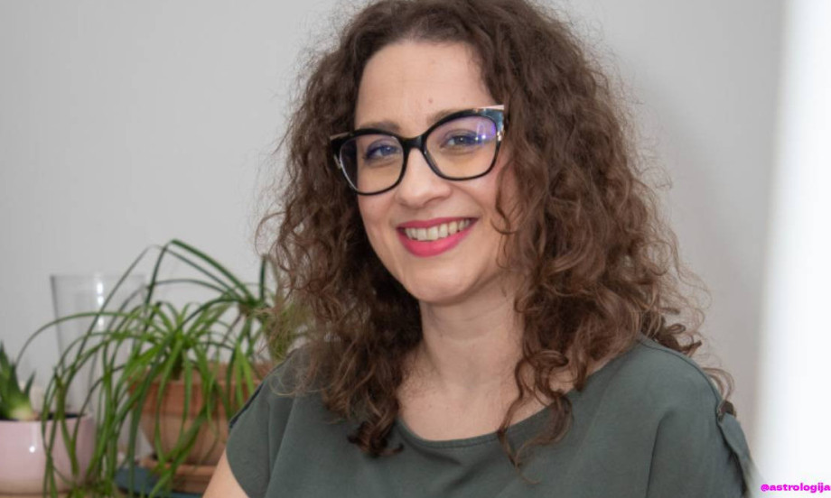 ASTROLOGIJA SANDRINA NA BELLA PORTALU Čitajte šta vam zvezde stvarno poručuju!