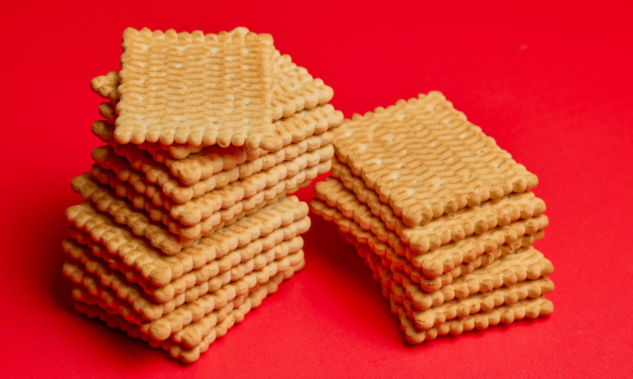 OVAJ KEKS VIŠE NEĆETE GLEDATI ISTIM OČIMA Jeli smo ga od malena a nismo imali pojma zašto je baš takvog oblika