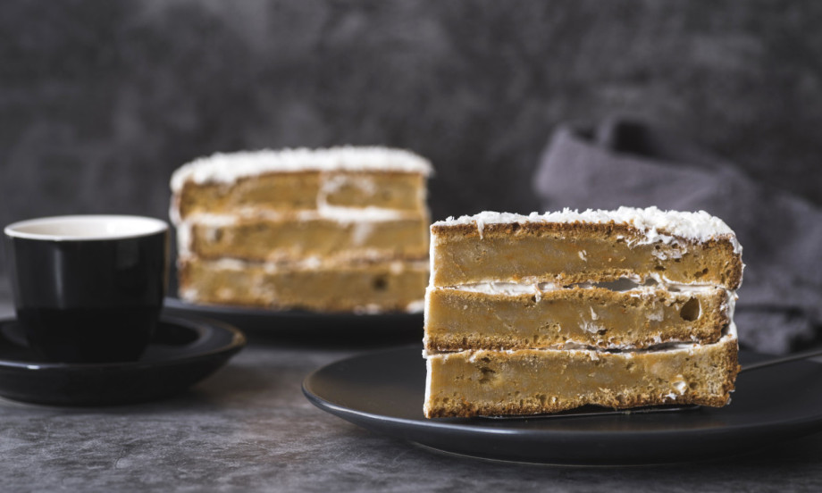 OMILJENA POSLASTICA DECE I ODRASLIH Evo kako da napravite savršenu plazma tortu!