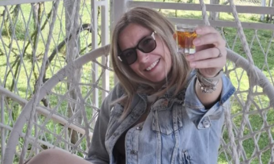 RAKIJAAA! Piće koje nikada nije tražilo da bude cool i baš zato to jeste