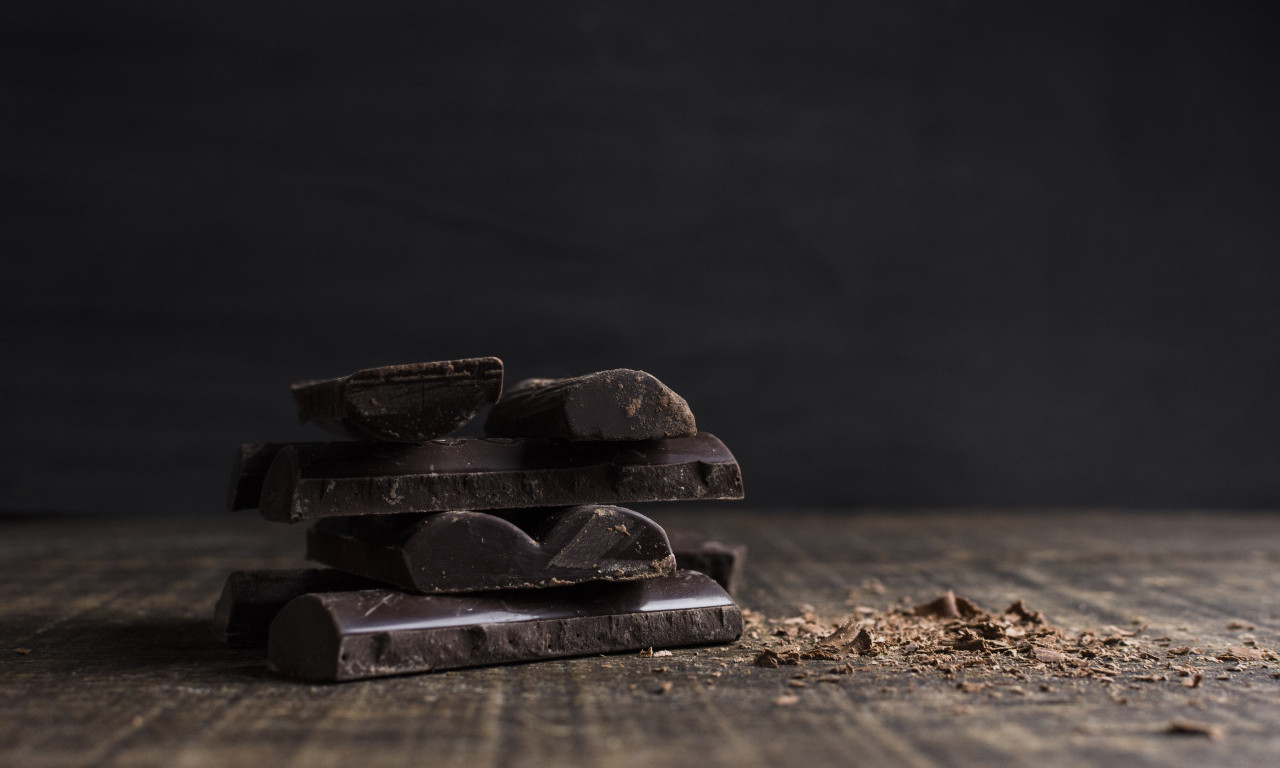 NEĆETE VEROVATI ŠTA PREPORUČUJU STRUČNJACI Ova poslastica hrani mozak!