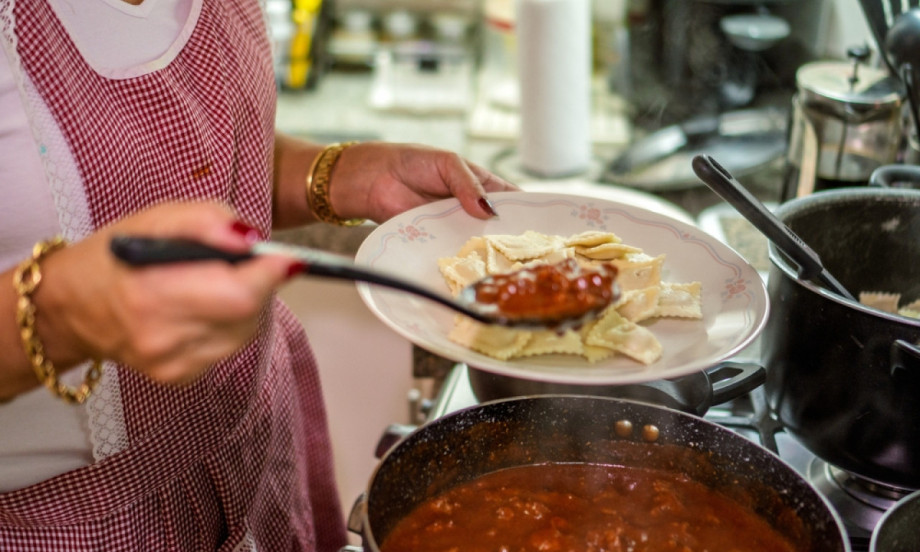 ITALIJANSKA BAKA OTKRIVA TAJNU Ovaj sastojak menja bolonjeze iz korena, to je to!