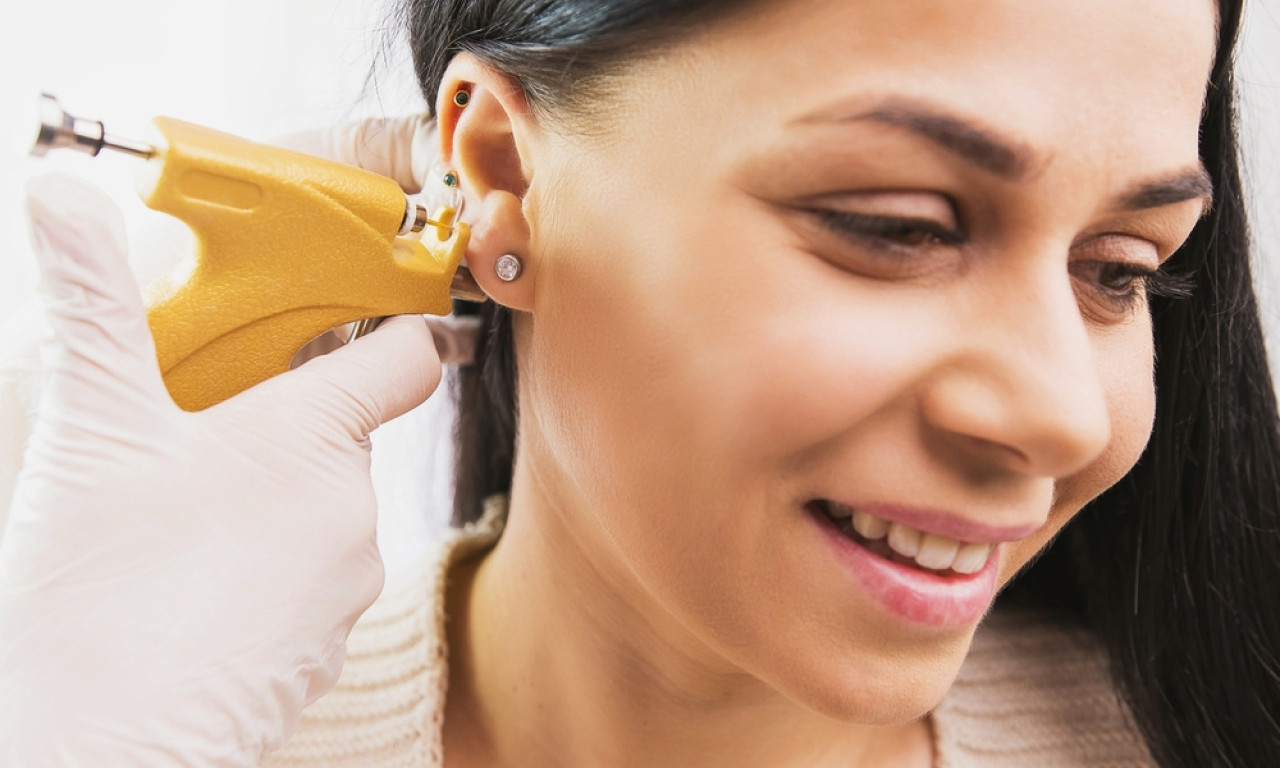 SVI BI DA SE BUŠE, A NE ZNAJU POSLEDICE PIRSINGA Evo gde i kada nastaje ozbiljan problem