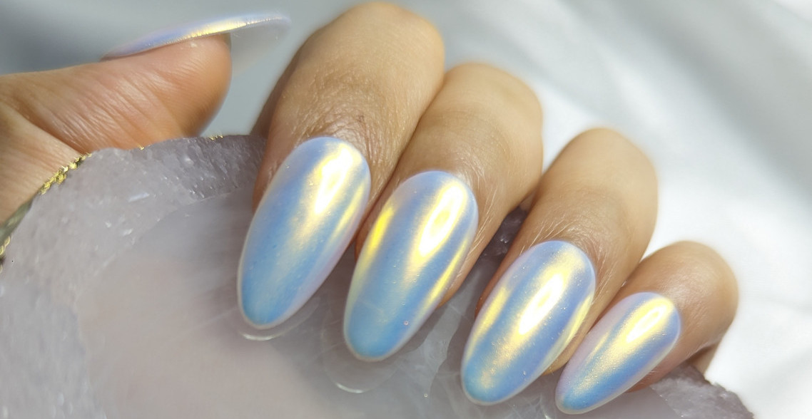 NOVI TREND U MANIKIRU Da li veštački nokti na lepljenje zamenjuju gel?