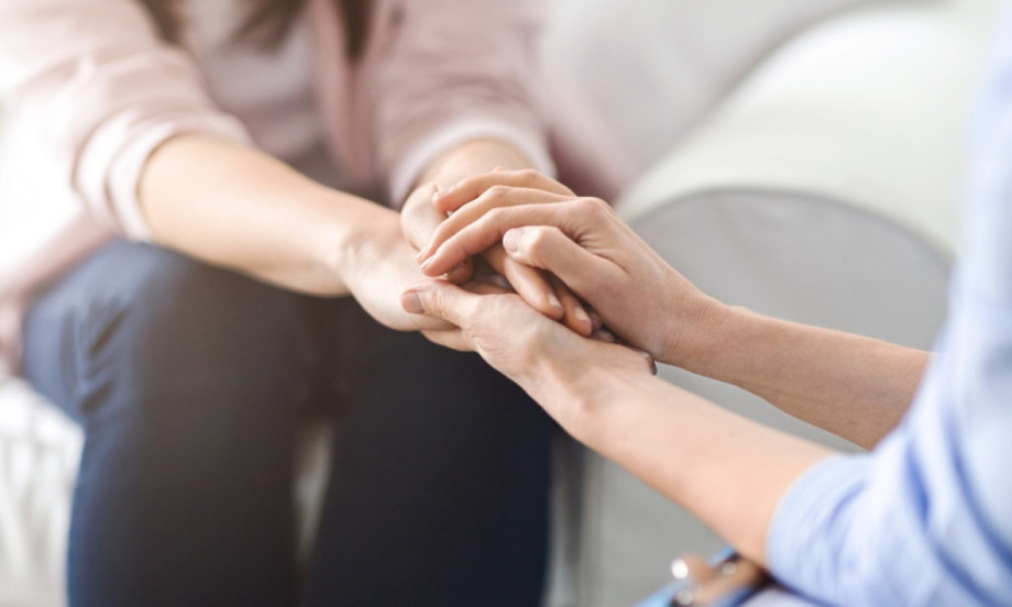 STALNO SU VAM HLADNE RUKE I NOGE? Možda vam fali ovaj važan vitamin